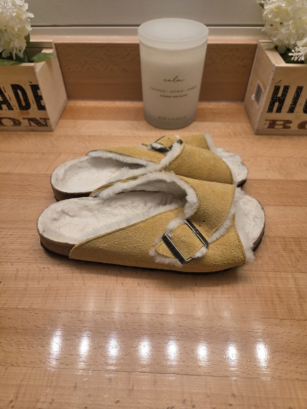 Birkenstock Arosa Shearling-lined Suede Sandals Ochre Yellow Women's Sz EU 37